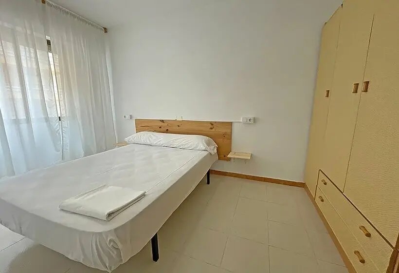 Apartamentos Bernat Pie de Playa 3000