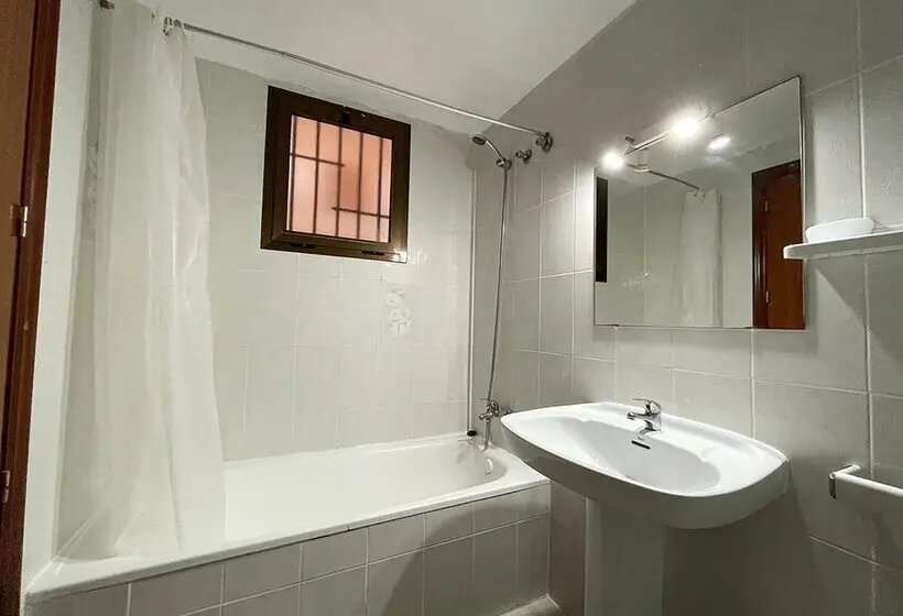 Apartamentos Bernat Pie de Playa 3000