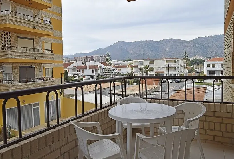 Apartamentos Bernat Pie de Playa 3000