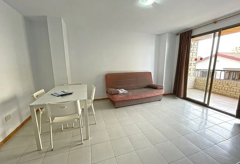 Apartamentos Bernat Pie de Playa 3000