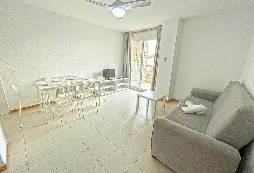 Apartamentos Bernat Pie de Playa 3000
