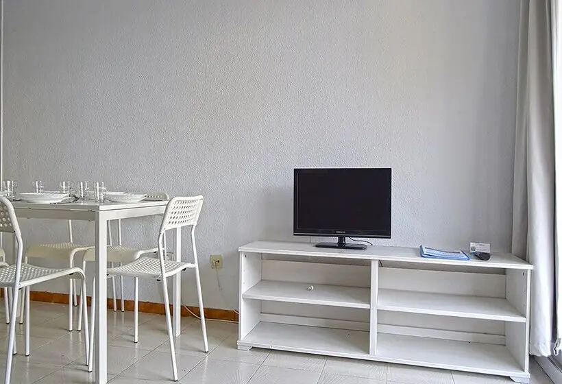 Apartamentos Bernat Pie de Playa 3000