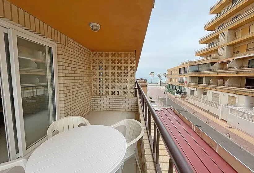 Apartamentos Bernat Pie de Playa 3000