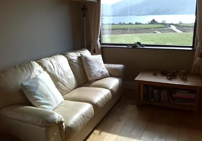 ベッドアンドブレックファースト Currane Lodge Bed&Breakfast