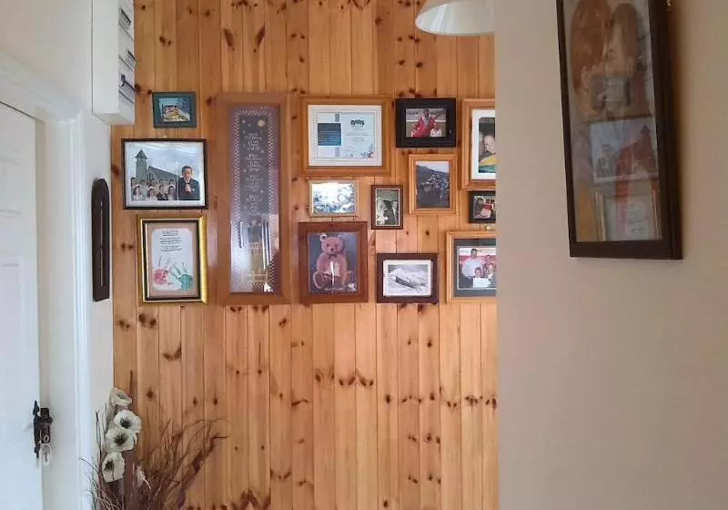 مبيت وإفطار Currane Lodge Bed&Breakfast