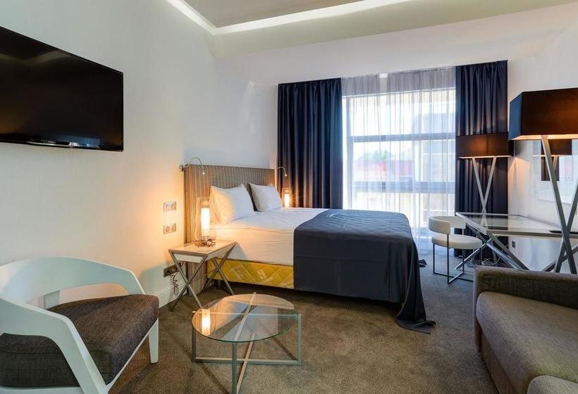 Boutique Hotel Adriano