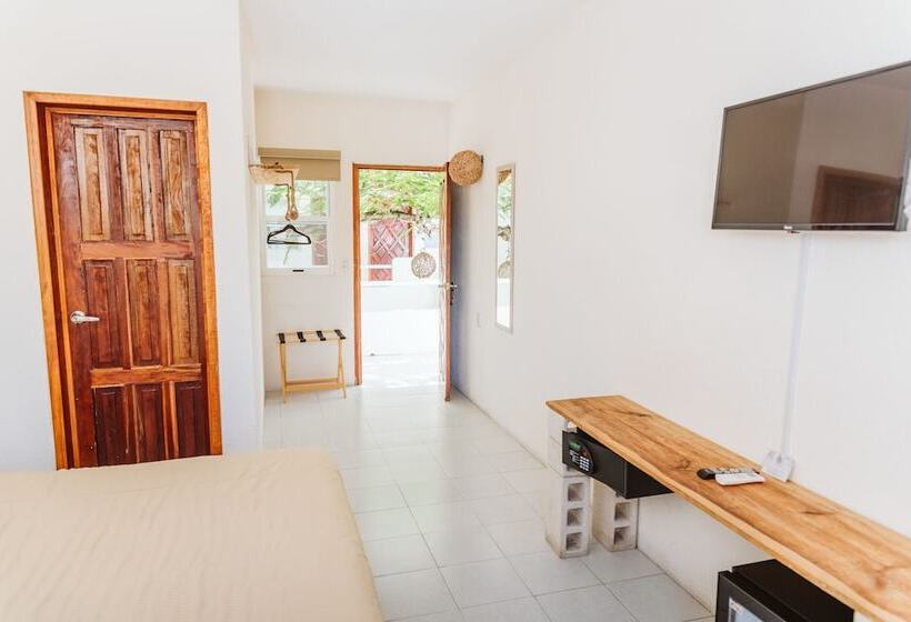 בית מלון כפרי Ahava