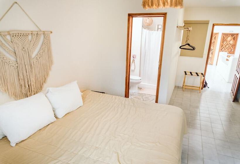 בית מלון כפרי Ahava