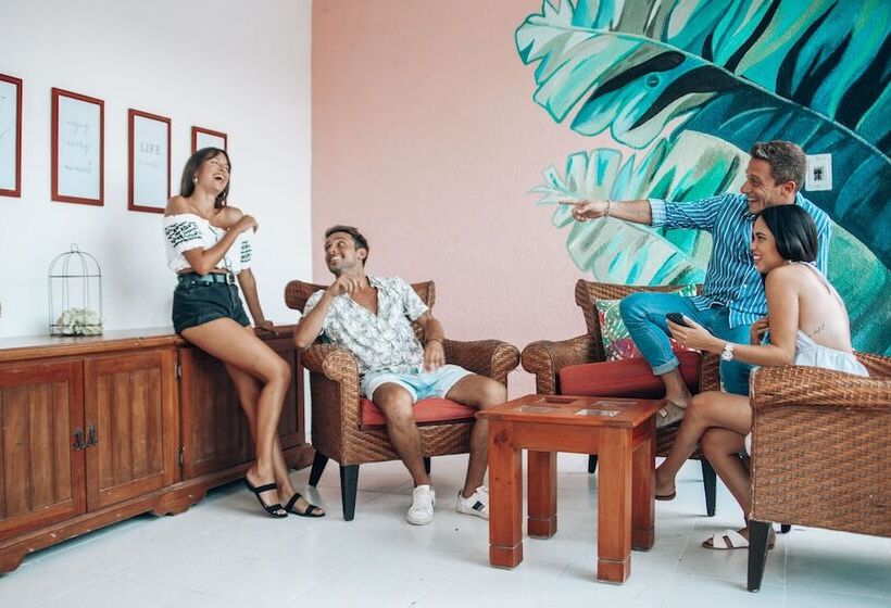 בית מלון כפרי Ahava