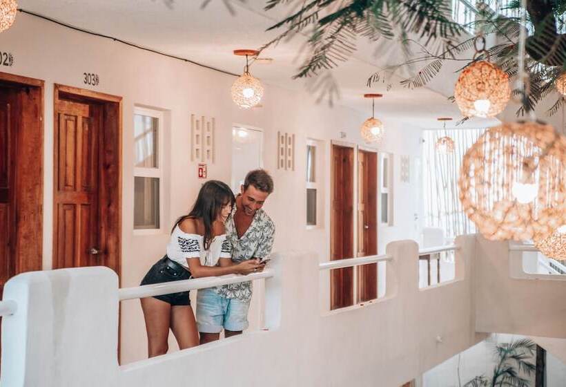 בית מלון כפרי Ahava