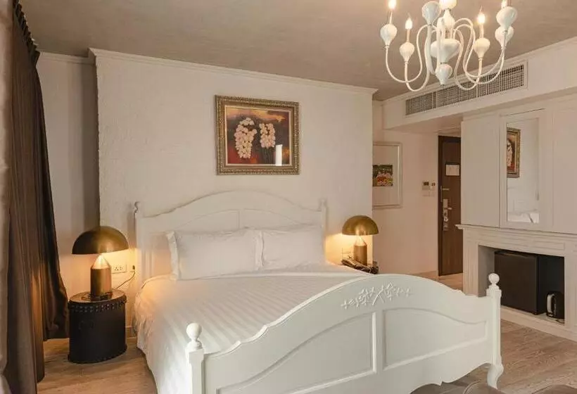 Art Mai Gallery Nimman Hotel Chiang Mai Sha Plus