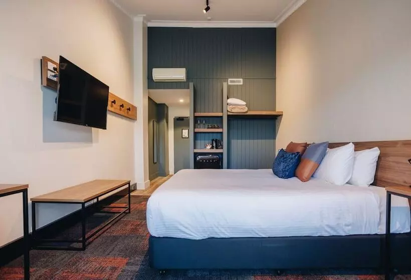 Hotelli Banjo Paterson Inn