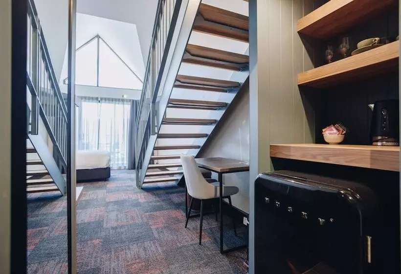 Hotelli Banjo Paterson Inn