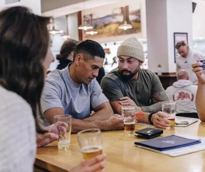 Hotelli Banjo Paterson Inn