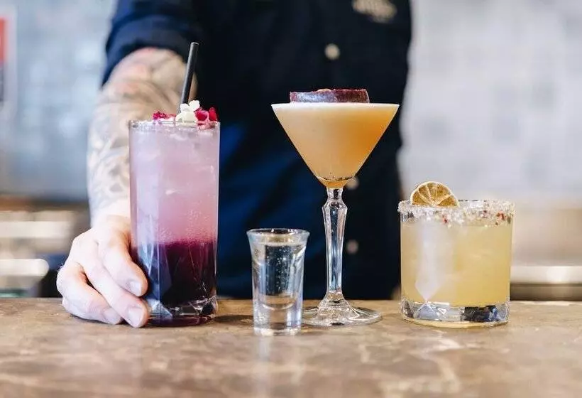 Hotelli Banjo Paterson Inn