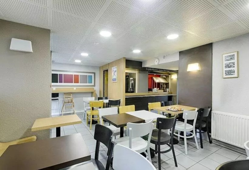 B&b Hotel Rouen Parc Des Expos Zénith