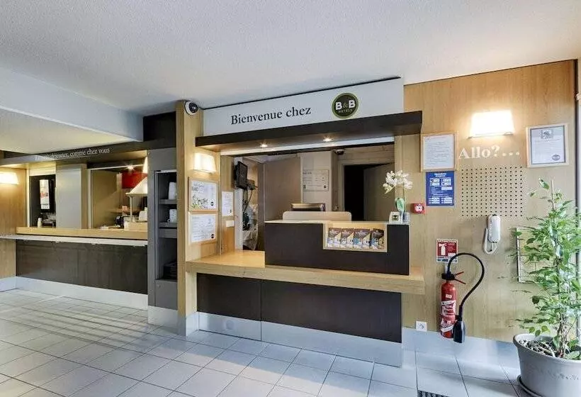 B&b Hotel Rouen Parc Des Expos Zénith