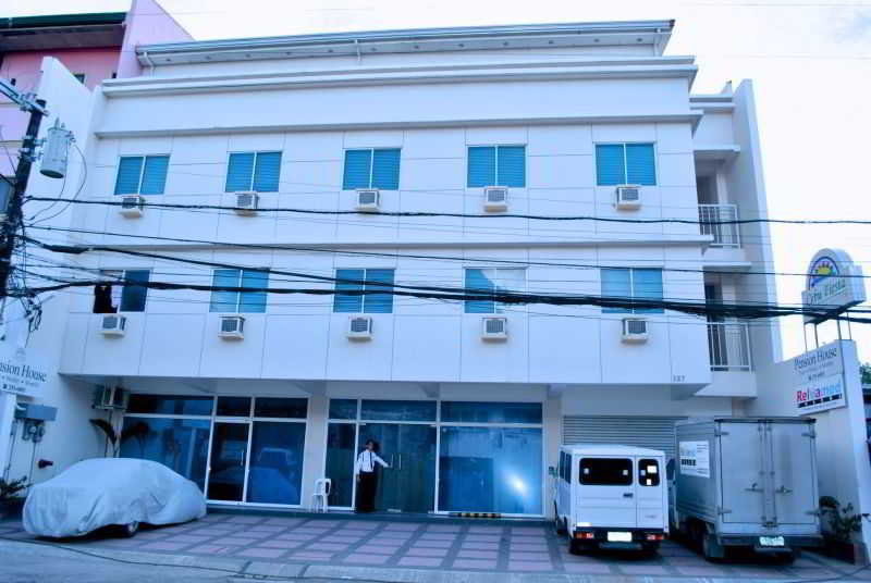 فندق Cebu Fiesta Business Suites