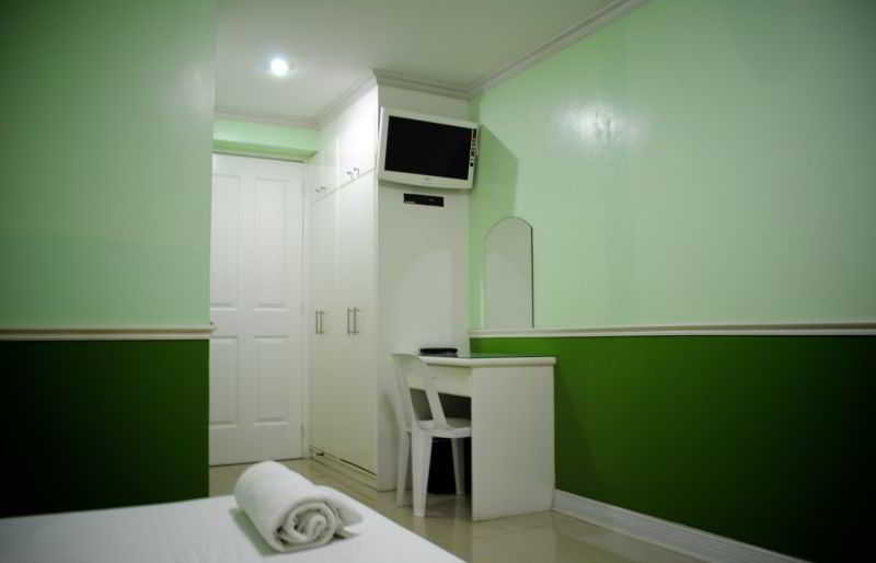 فندق Cebu Fiesta Business Suites