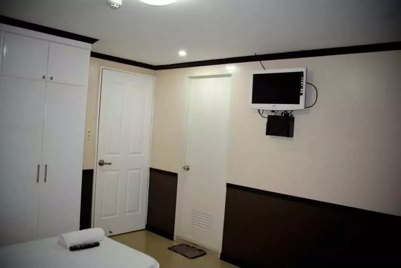 酒店 Cebu Fiesta Business Suites