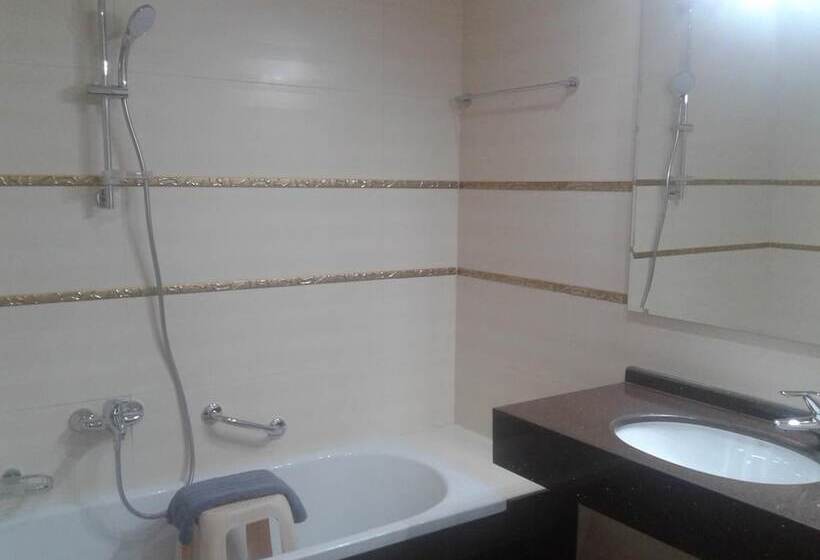 酒店 Grand Meteora