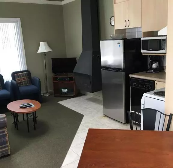 호텔 Holiday Villa Resorts Beaupre Mont Sainte Anne