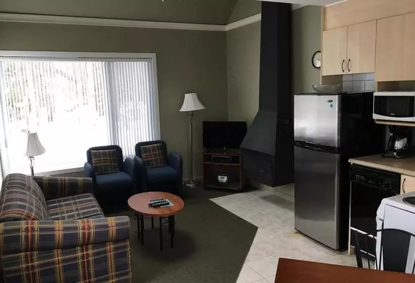 호텔 Holiday Villa Resorts Beaupre Mont Sainte Anne