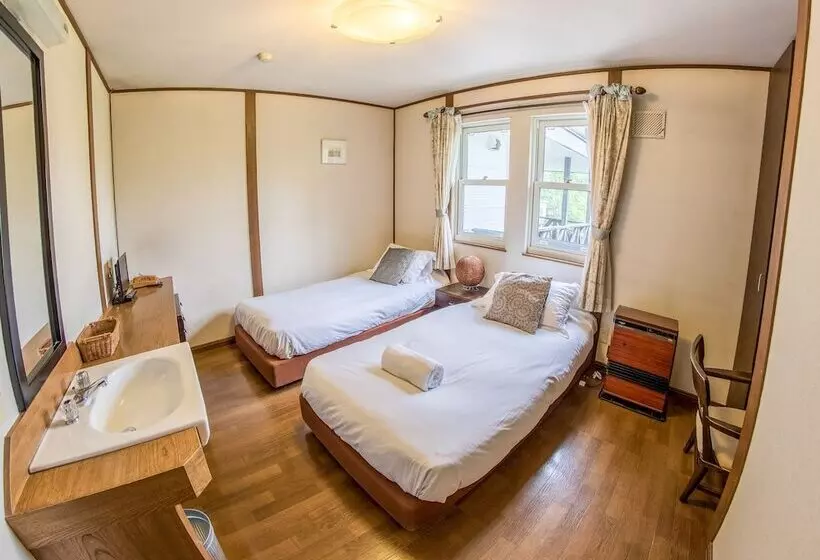 Отель Jam Lodge Niseko