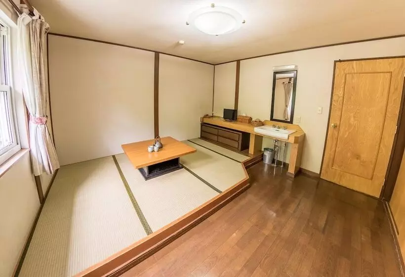 Отель Jam Lodge Niseko