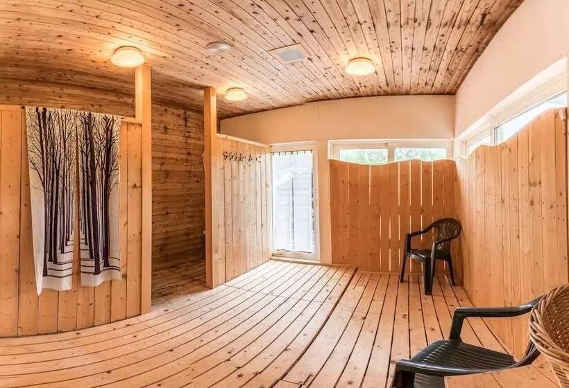 Отель Jam Lodge Niseko