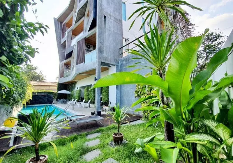 Lemonade Phuket Hotel Sha Plus