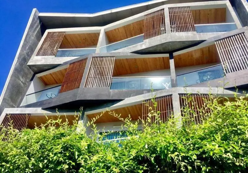 Lemonade Phuket Hotel Sha Plus