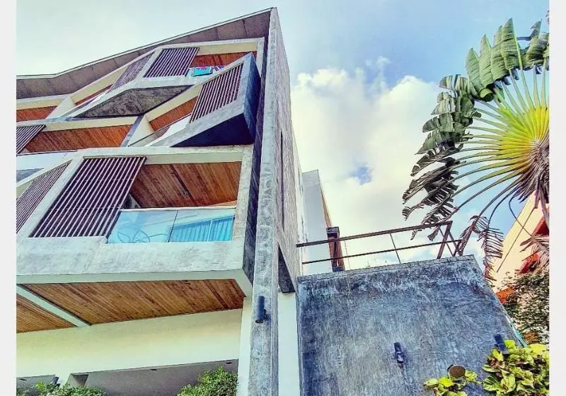 Lemonade Phuket Hotel Sha Plus