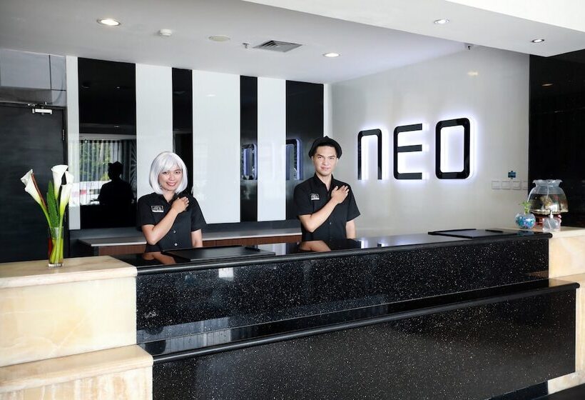 בית מלון כפרי Neo Palma  Palangkaraya By Aston