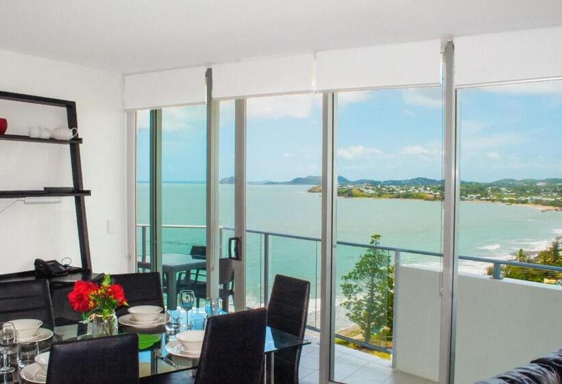 Отель Oshen Holiday Apartments Yeppoon