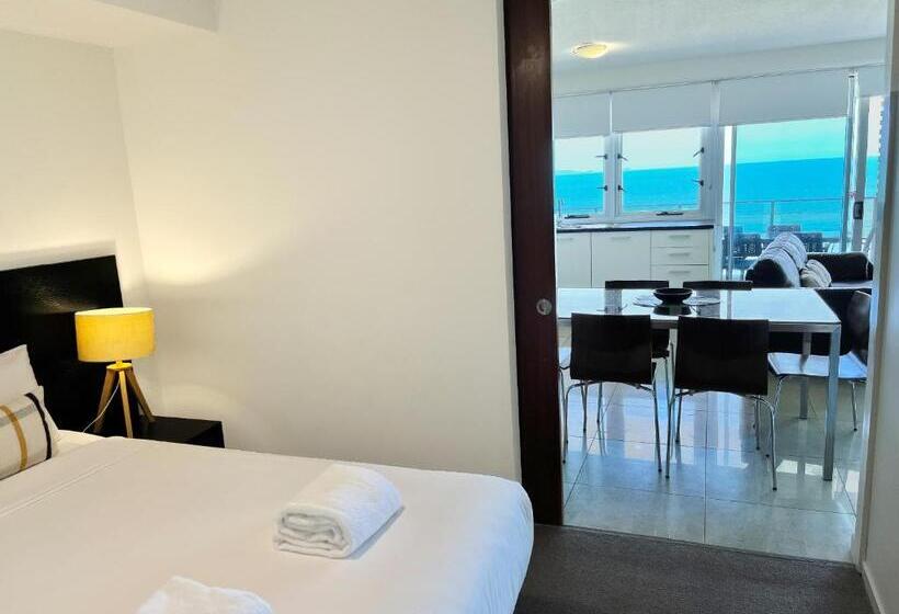 Отель Oshen Holiday Apartments Yeppoon