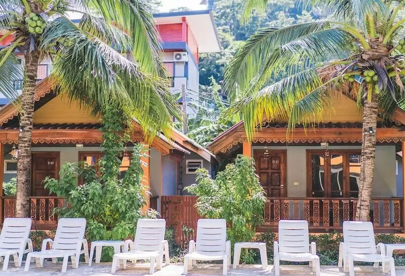 Отель Phi Phi Anita Resort