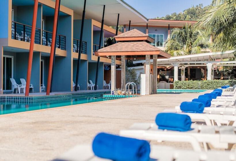 בית מלון כפרי Phi Phi Anita Resort