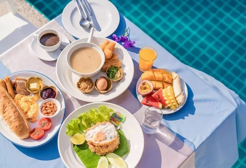 Отель Phi Phi Anita Resort