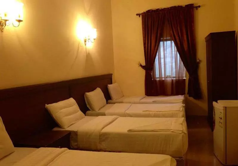 בית מלון כפרי Qasr Ajyad Alsad