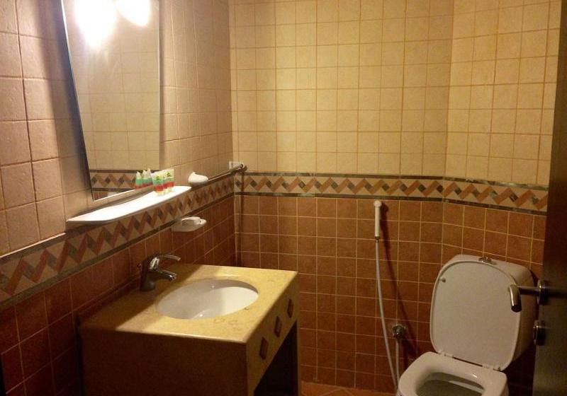 בית מלון כפרי Qasr Ajyad Alsad