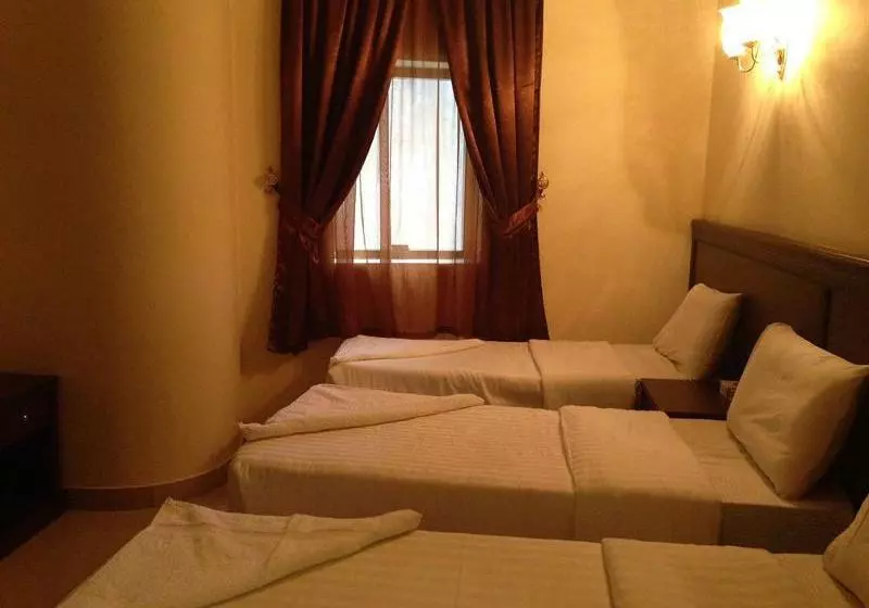 בית מלון כפרי Qasr Ajyad Alsad