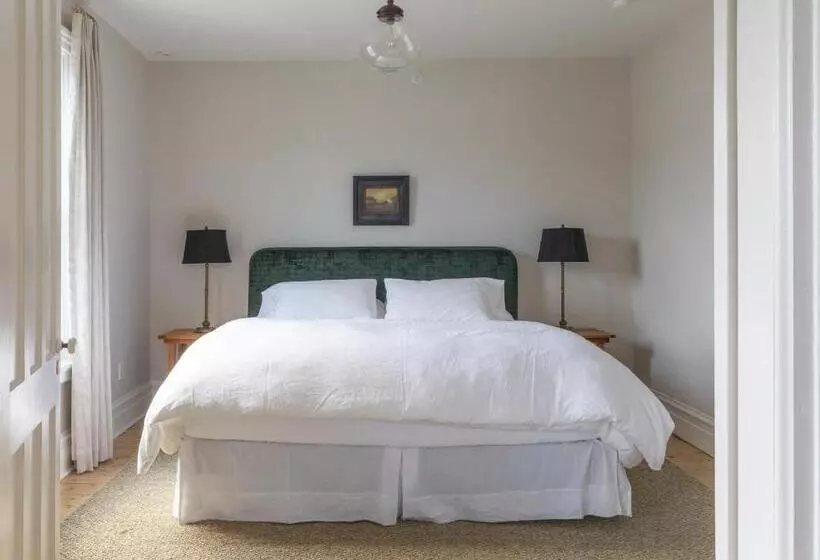 ホテル Stewart House