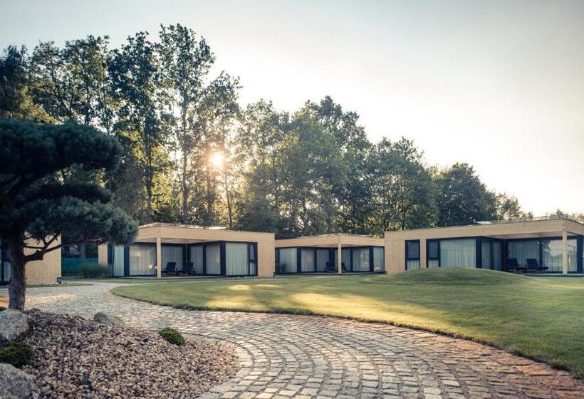 בית מלון כפרי Novinka! Zimní Villa Resort & Organic Spa