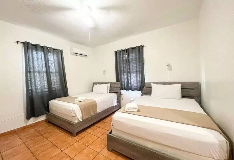 هتل West Coast Inn S