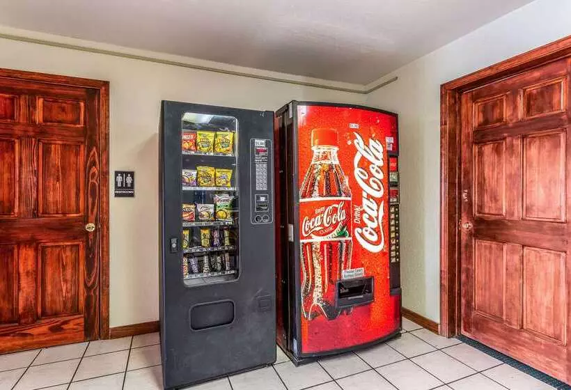 Мотель Rodeway Inn