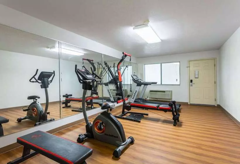 Мотель Rodeway Inn