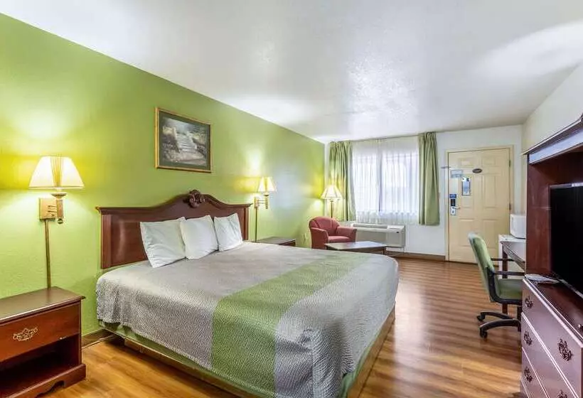 Мотель Rodeway Inn