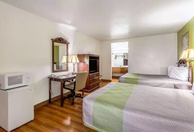 Мотель Rodeway Inn