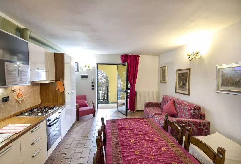 Residence Gardasee Apartments With Lake View